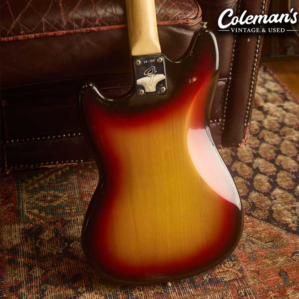 PRELOVED FENDER 1975 Mustang 3 Colour Sunburst - Image 4
